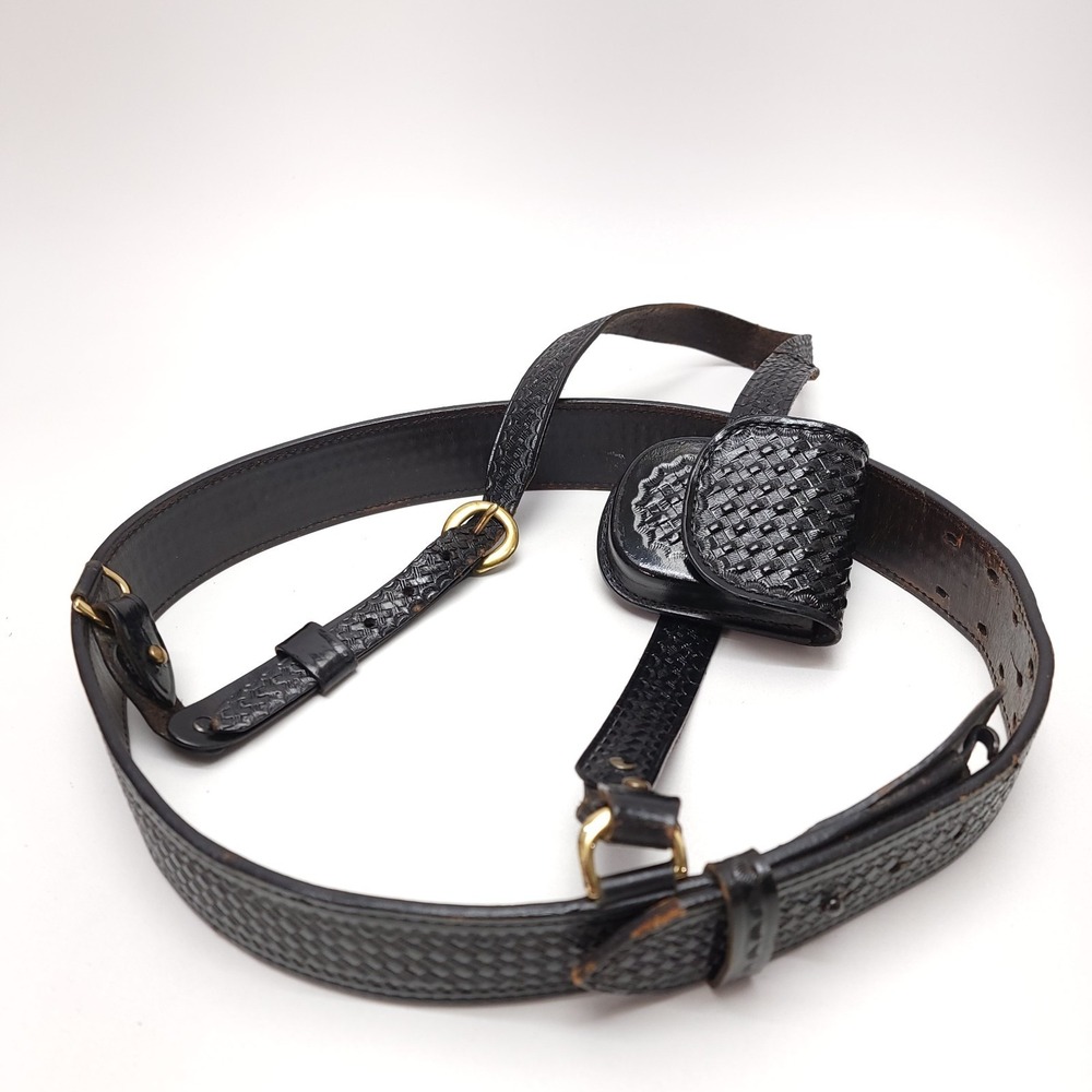 Don Hume Duty Belt Sz 40 B101 D Rings Black Basket 2 1/4" Leather Poutch GNB 44"
